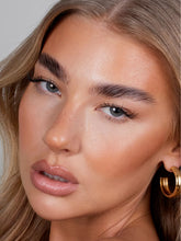 Load image into Gallery viewer, REFY Cream Bronzer - Sand
