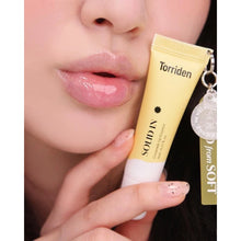 Load image into Gallery viewer, Torriden renew Solid In Ceramide Lip Essence.
